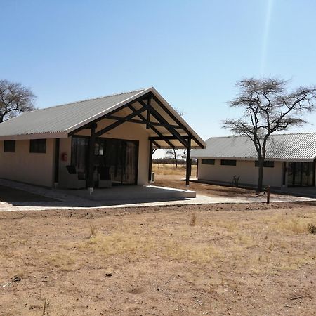 Khan River Lodge Wilhelmstal Exterior foto