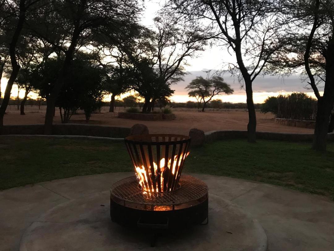 Khan River Lodge Wilhelmstal Exterior foto